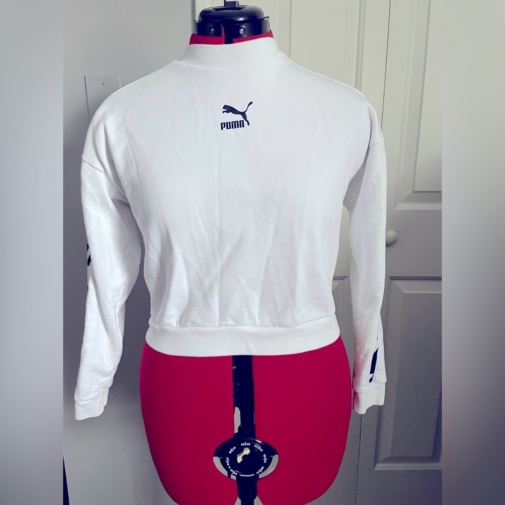 Puma Cropped Sweatshirt